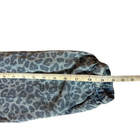 Reba Women's Denim Animal Print Lightweight Top - Picture 5 of 7